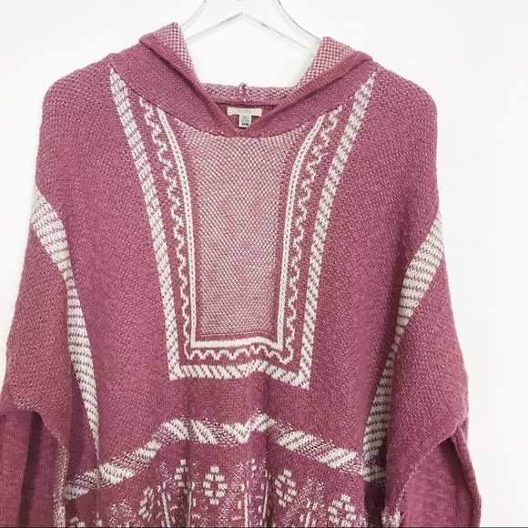 Urban Outfitters | Ecoté patterned side tie poncho - Picture 3 of 8